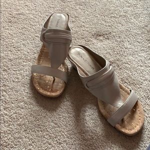 Wedged sandals